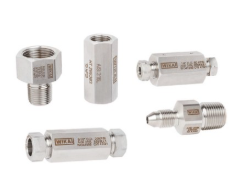 Adaptadores e acoplamentos de conexão de alta pressão