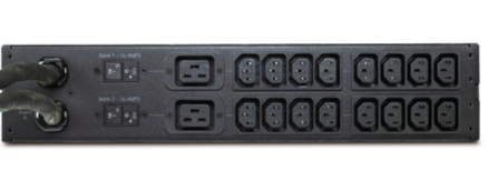 Unidade de distribuição de energia APC AP7822B 16 tomadas CA 2U preta AP7822B